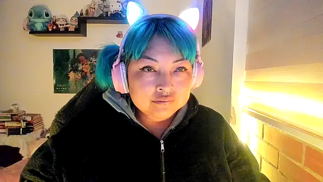 Snapshot of Shaddycute_ chatting on February 2026 12:22:02 PM Shaddycute online show from February 2026 12:22:02 PM