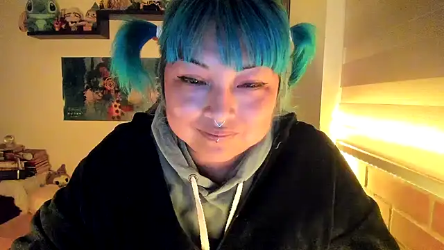 Snapshot of Shaddycute_ chatting on February 2026 12:26:02 AM Shaddycute online show from February 2026 12:26:02 AM