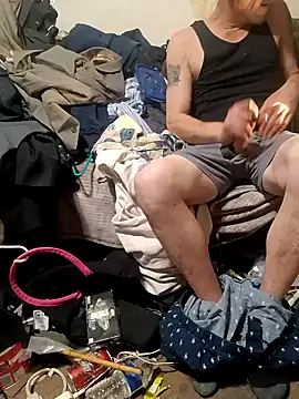 Snapshot of gettinit2wice chatting on January 2025 11:44:02 PM gettinit2wice online show from January 2025 11:44:02 PM