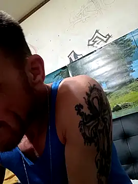 Snapshot of gettinit2wice chatting on March 2025 09:10:02 AM gettinit2wice online show from March 2025 09:10:02 AM