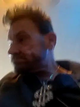 Snapshot of gettinit2wice chatting on December 2025 11:02:01 PM gettinit2wice online show from December 2025 11:02:01 PM