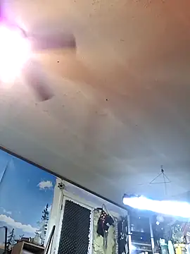 gettinit2wice online show from April 2026 01:17:02 AM