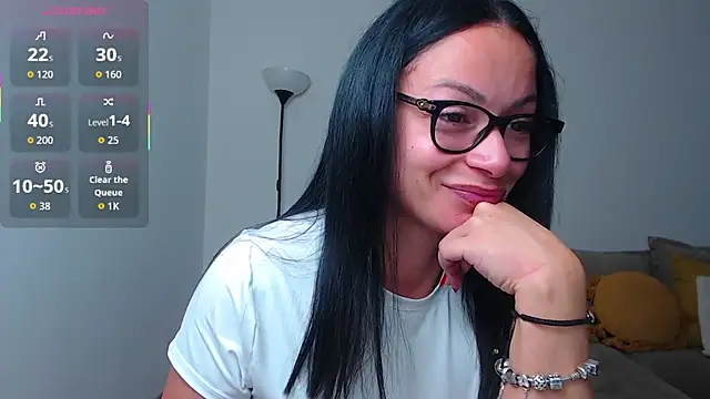 BabySerene online show from November 2025 02:00:01 AM