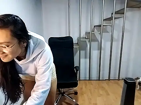 Jessie Desire online show from February 2025 02:53:02 AM