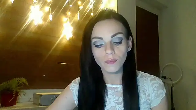 Snapshot of CassieSensual chatting on January 2025 07:18:01 PM CassieSensual online show from January 2025 07:18:01 PM