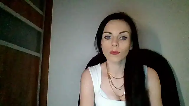 Snapshot of CassieSensual chatting on March 2025 07:06:02 PM CassieSensual online show from March 2025 07:06:02 PM