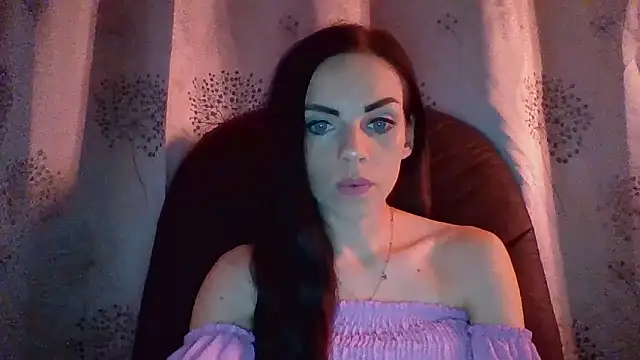 Snapshot of CassieSensual chatting on September 2025 06:20:01 PM CassieSensual online show from September 2025 06:20:01 PM