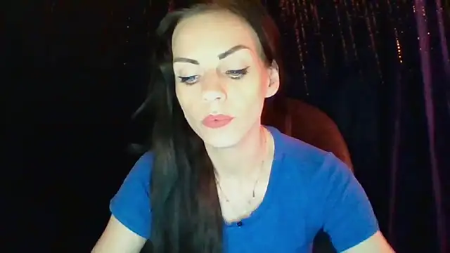 Snapshot of CassieSensual chatting on September 2025 06:21:01 PM CassieSensual online show from September 2025 06:21:01 PM