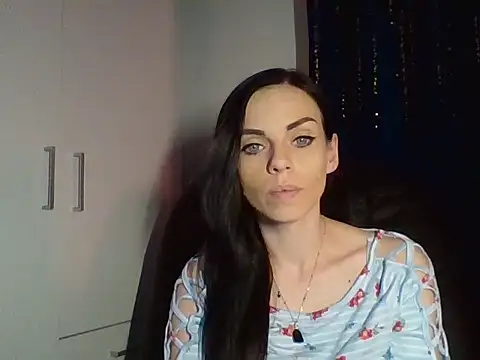 Snapshot of CassieSensual chatting on October 2025 06:19:02 PM CassieSensual online show from October 2025 06:19:02 PM