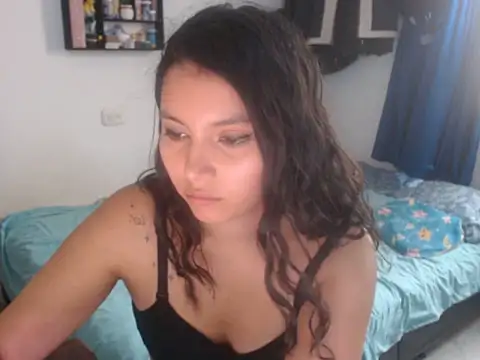 Snapshot of HannaKlein chatting on March 2026 05:30:02 PM HannaKlein online show from March 2026 05:30:02 PM