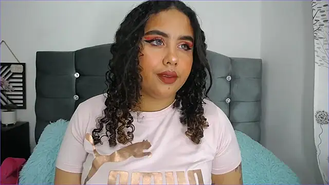 Snapshot of paytonbailey chatting on January 2025 01:06:02 PM paytonbailey online show from January 2025 01:06:02 PM