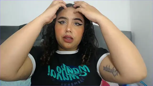 Snapshot of paytonbailey chatting on February 2025 01:51:02 PM paytonbailey online show from February 2025 01:51:02 PM