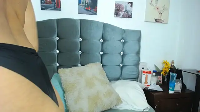 Snapshot of paytonbailey chatting on November 2025 05:06:01 AM paytonbailey online show from November 2025 05:06:01 AM