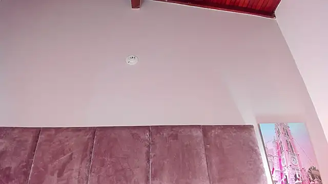 Salomesimos1 online show from February 2025 03:27:02 PM