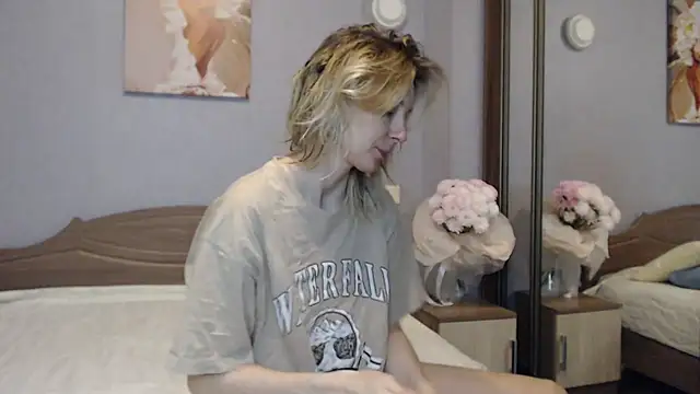 AvelinaLeoni online show from January 2025 06:21:01 AM