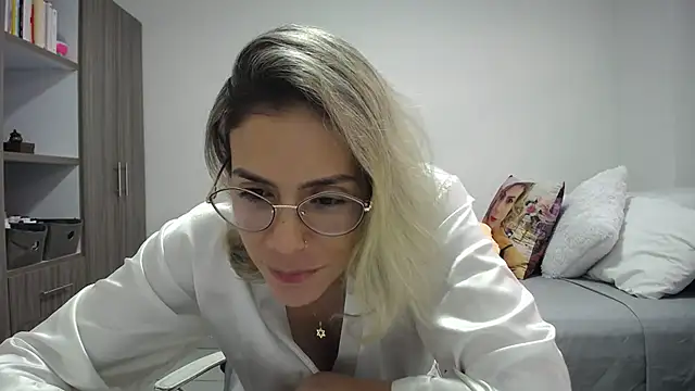 candydowson1 online show from May 2026 08:25:01 PM