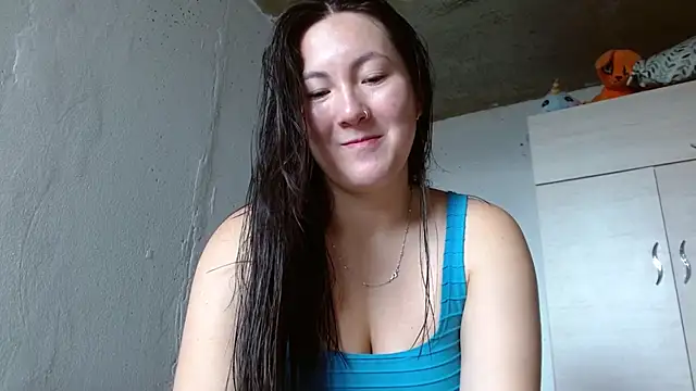 Snapshot of Elle_Lee_ chatting on July 2026 02:10:01 PM Elle Lee online show from July 2026 02:10:01 PM