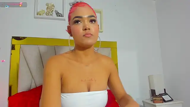 Snapshot of vahiolet_fuentes chatting on December 2024 03:03:01 AM vahiolet fuentes online show from December 2024 03:03:01 AM