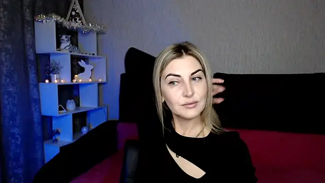 Snapshot of Amelia_Harper chatting on December 2024 02:46:02 PM Amelia Harper online show from December 2024 02:46:02 PM