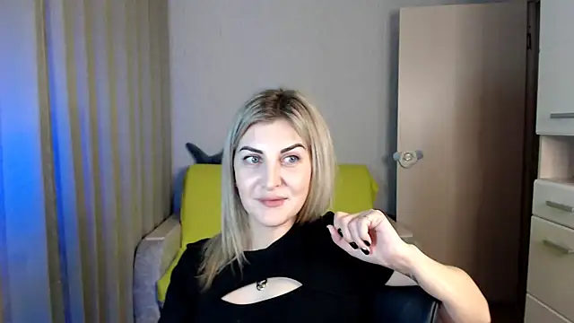 Snapshot of Amelia_Harper chatting on December 2024 06:19:02 PM Amelia Harper online show from December 2024 06:19:02 PM