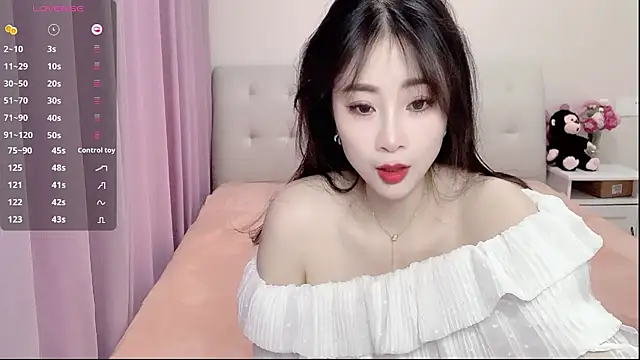 aisha123123 online show from February 2025 02:15:01 AM