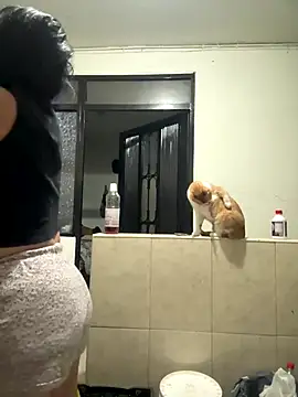 Snapshot of karenlennox1 chatting on September 2025 06:26:01 AM karenlennox1 online show from September 2025 06:26:01 AM