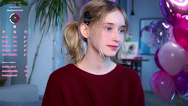 Snapshot of EdlinHargus chatting on March 2025 08:41:02 AM EdlinHargus online show from March 2025 08:41:02 AM