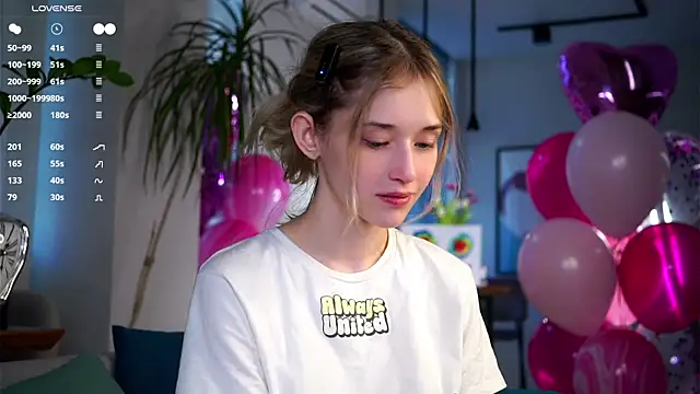 Snapshot of EdlinHargus chatting on March 2025 02:49:02 AM EdlinHargus online show from March 2025 02:49:02 AM