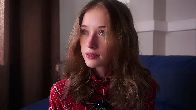 Snapshot of EdlinHargus chatting on October 2025 02:09:02 AM EdlinHargus online show from October 2025 02:09:02 AM