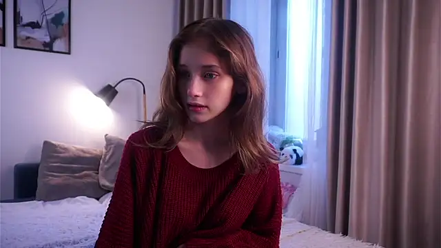 Snapshot of EdlinHargus chatting on October 2025 01:39:01 AM EdlinHargus online show from October 2025 01:39:01 AM