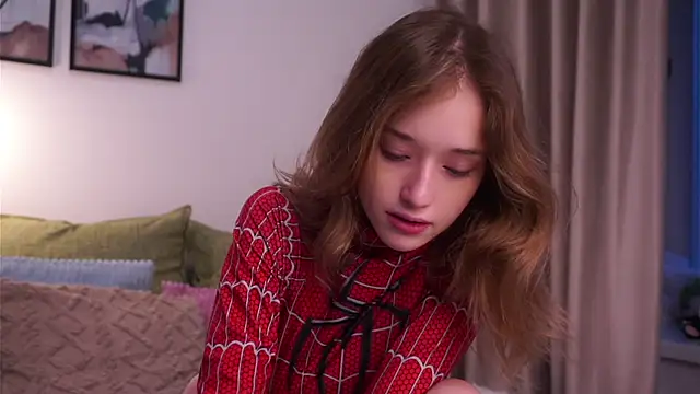 Snapshot of EdlinHargus chatting on November 2025 01:27:01 AM EdlinHargus online show from November 2025 01:27:01 AM