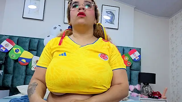 La Crespa x online show from July 2026 01:28:01 PM