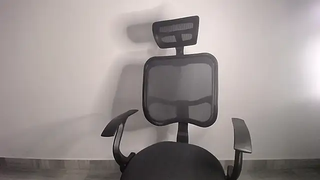 present the magic online show from January 2025 01:08:01 AM