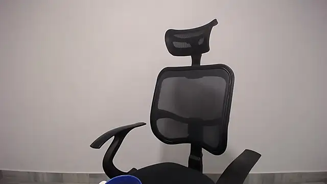 present the magic online show from February 2025 04:05:01 AM