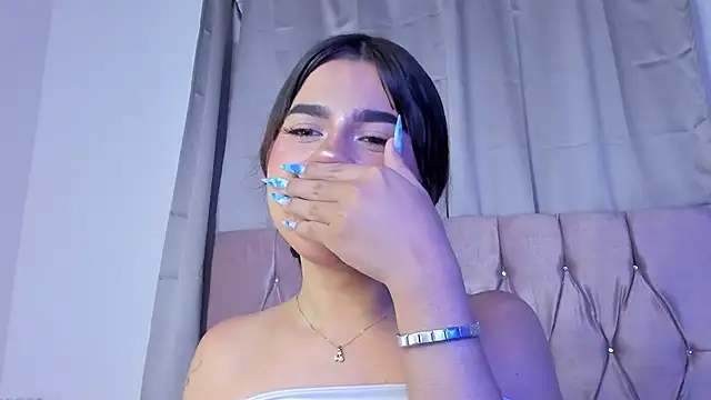 Ashley piinkk  online show from February 2025 10:15:02 AM