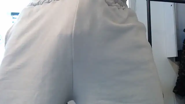 Snapshot of Jhonyblack_1 chatting on November 2025 04:07:02 PM Jhonyblack 1 online show from November 2025 04:07:02 PM