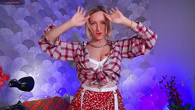 Snapshot of UmaTruewoman chatting on December 2024 06:14:01 AM UmaTruewoman online show from December 2024 06:14:01 AM