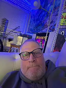 Mimmoromeo1973 online show from April 2026 03:58:01 AM