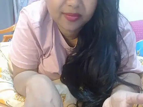 Snapshot of TASHa009 chatting on February 2025 03:49:01 PM TASHa009 online show from February 2025 03:49:01 PM