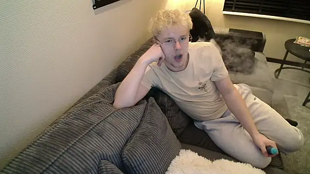 Snapshot of xX_HotCouple_Xx chatting on February 2026 09:42:01 PM xX HotCouple Xx online show from February 2026 09:42:01 PM