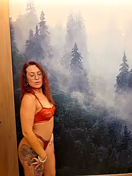 ladoucedu34 online show from May 2026 03:33:02 PM
