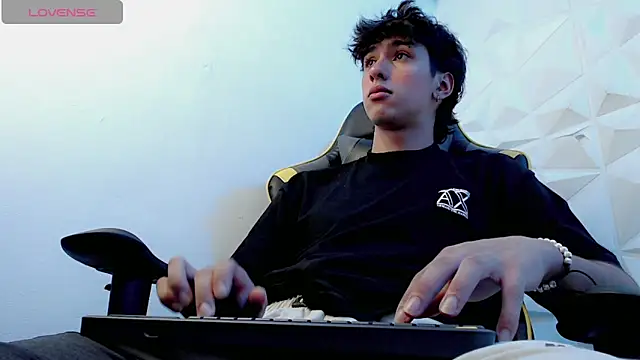 Jake tripp online show from March 2025 04:51:02 AM