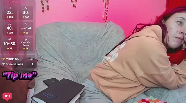 bonnie moon  online show from December 2024 12:08:01 AM