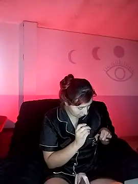 bonnie moon  online show from October 2025 09:48:02 PM