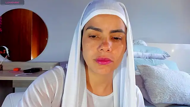 ClaraMariaMon online show from March 2025 04:17:01 PM