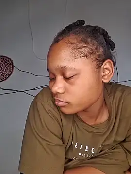 Snapshot of hot-tandy chatting on March 2025 09:37:02 PM hot-tandy online show from March 2025 09:37:02 PM