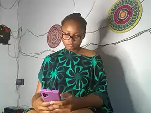 Snapshot of hot-tandy chatting on March 2025 05:50:02 PM hot-tandy online show from March 2025 05:50:02 PM