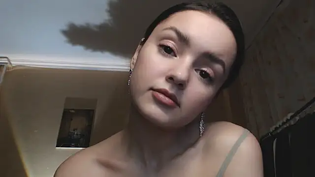 CuteRuby99 online show from November 2025 03:55:01 PM