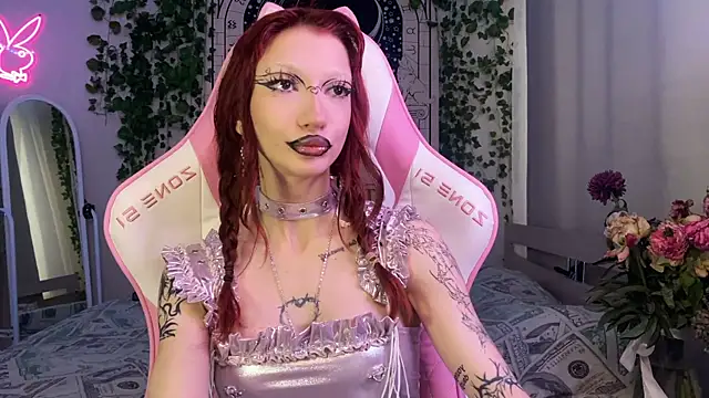 Marcellean online show from September 2025 05:09:01 AM