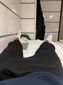 Snapshot of young1fucker chatting on December 2024 02:27:02 PM young1fucker online show from December 2024 02:27:02 PM